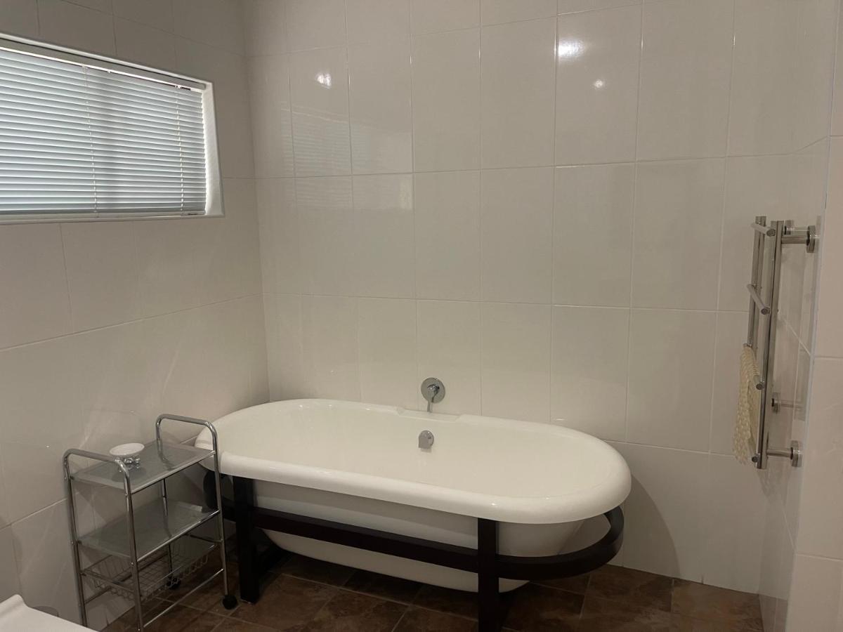 Upper Room Guesthouse Kirkwood Zewnętrze zdjęcie